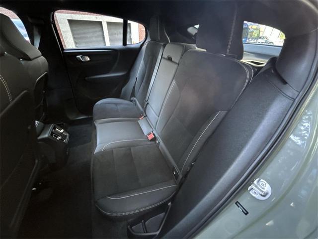 Photo of 2024 Sage Green Metallic Volvo C40 Recharge Pure Electric