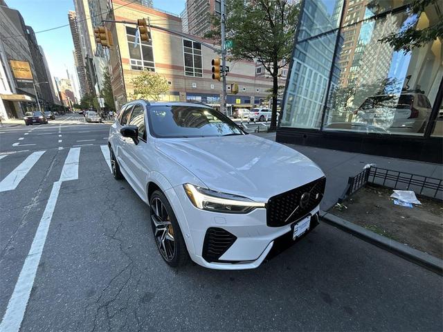 Photo of 2023 Crystal White Metallic Volvo XC60 Recharge Plug-In Hybrid