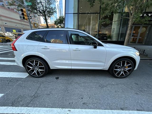 Photo of 2023 Crystal White Metallic Volvo XC60 Recharge Plug-In Hybrid