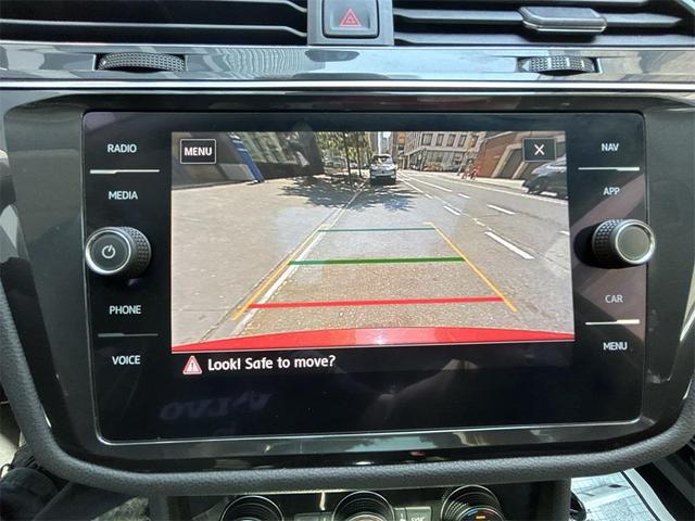 Photo of 2018 Cardinal Red Metallic Volkswagen Tiguan
