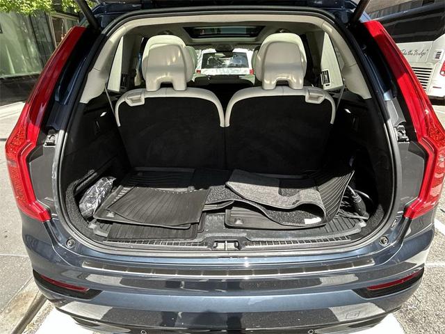 Photo of 2023 Denim Blue Metallic Volvo XC90 Recharge Plug-In Hybrid
