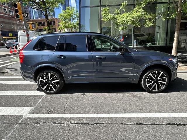 Photo of 2023 Denim Blue Metallic Volvo XC90 Recharge Plug-In Hybrid