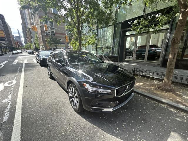2024 Volvo V90 Cross Country