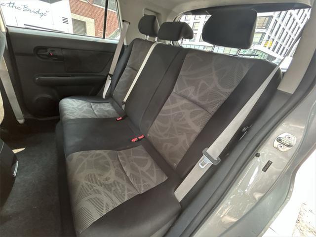 Photo of 2013 Silver Ignit10n Scion xB