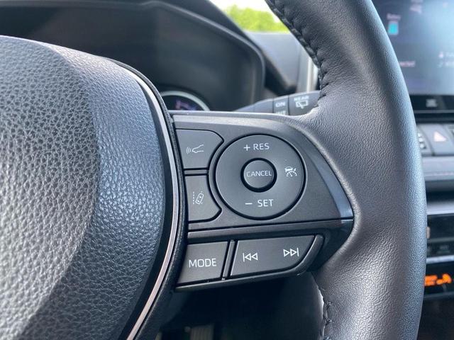 Photo of 2022 Midnight Black Toyota RAV4 Hybrid