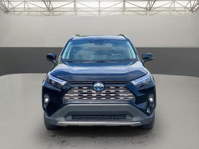 Photo of 2022 Midnight Black Toyota RAV4 Hybrid