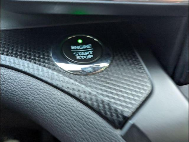 Photo of 2020 Agate Black Metallic Ford Explorer