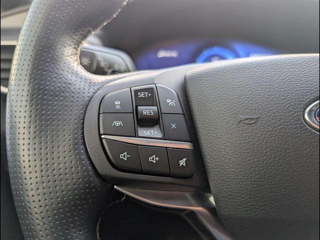 Photo of 2020 Agate Black Metallic Ford Explorer