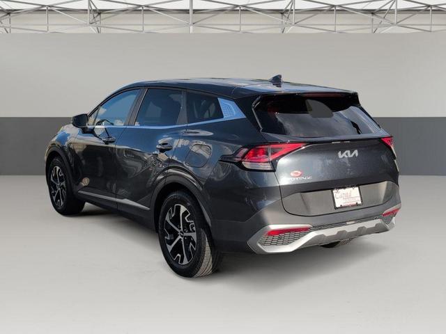 Photo of 2023 Gravity Gray Kia Sportage
