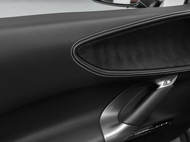 Photo of 2022 Grigio Titanio Metallic Ferrari SF90 Stradale