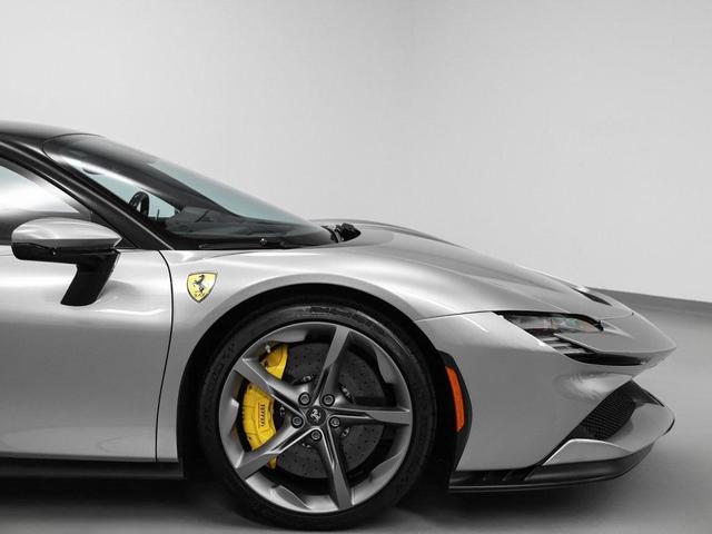 Photo of 2022 Grigio Titanio Metallic Ferrari SF90 Stradale