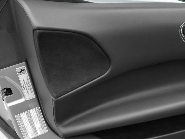 Photo of 2022 Grigio Titanio Metallic Ferrari SF90 Stradale