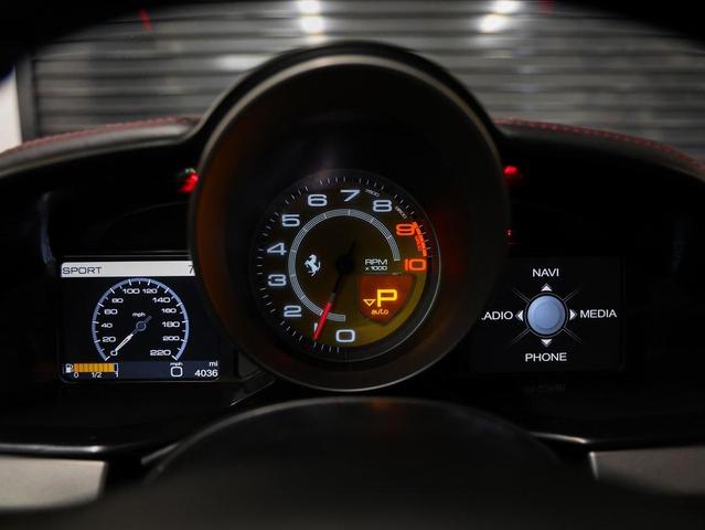 Photo of 2011 Rosso Mugello Ferrari 458 Italia