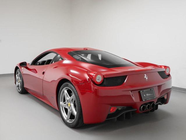 Photo of 2011 Rosso Mugello Ferrari 458 Italia