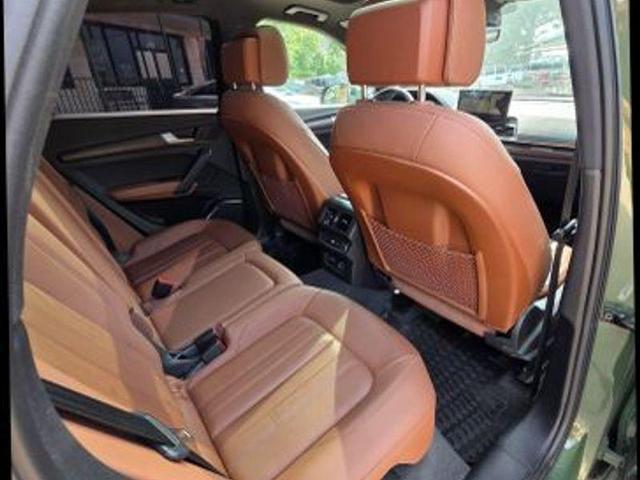 Photo of 2022 District Green Metallic Audi Q5