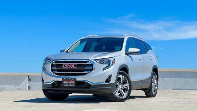 Photo of 2019 Quicksilver Metallic GMC Terrain