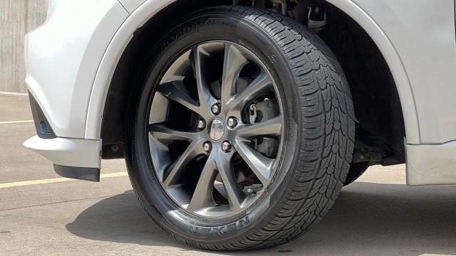 Photo of 2017 White Knuckle Clearcoat Dodge Durango