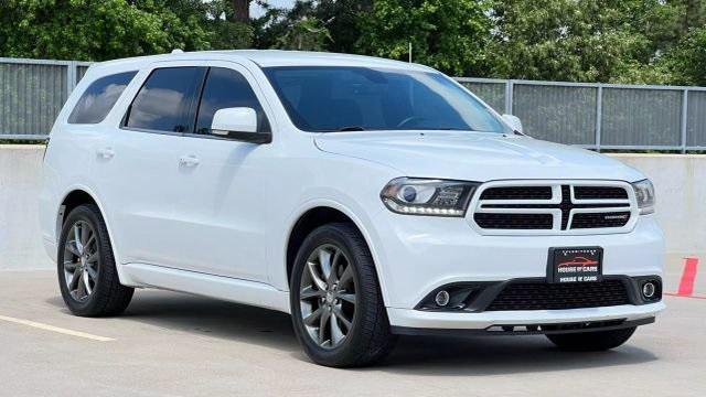Photo of 2017 White Knuckle Clearcoat Dodge Durango