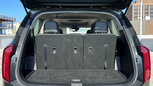 Photo of 2022 Dark Moss Kia Telluride