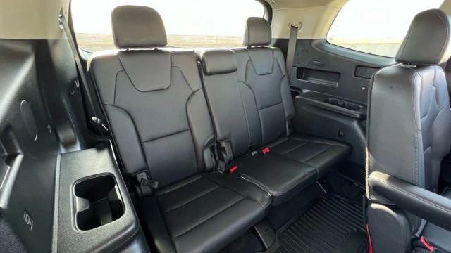 Photo of 2022 Dark Moss Kia Telluride