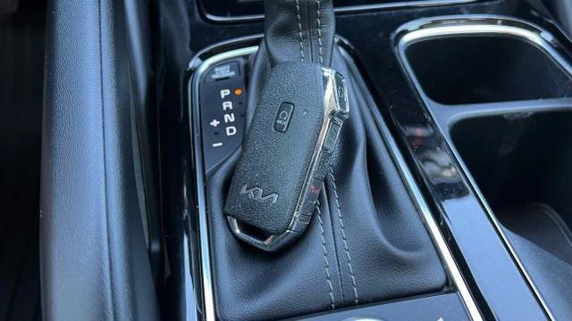 Photo of 2022 Dark Moss Kia Telluride