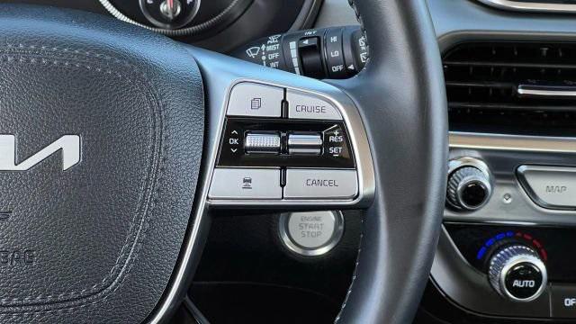 Photo of 2022 Dark Moss Kia Telluride