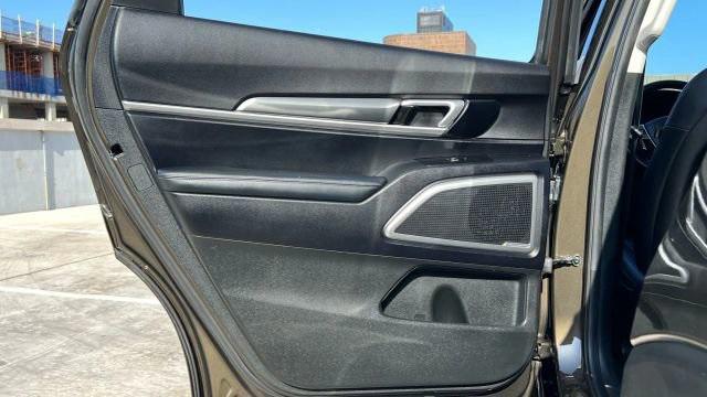 Photo of 2022 Dark Moss Kia Telluride