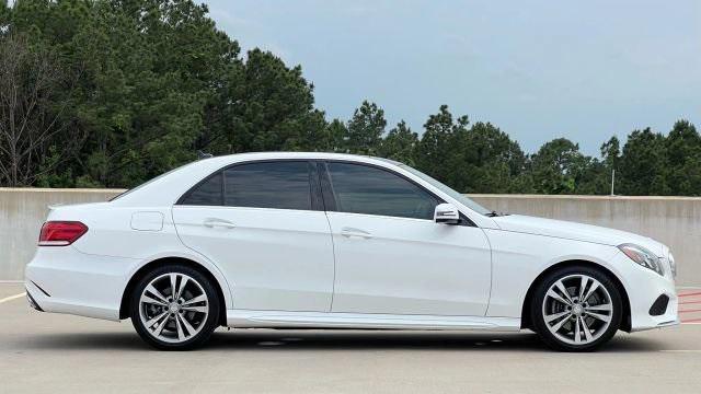 Photo of 2016 White Mercedes-Benz E-Class