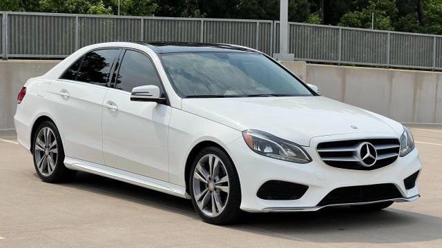 Photo of 2016 White Mercedes-Benz E-Class