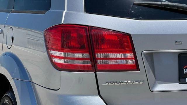 Photo of 2017 Billet Clearcoat Dodge Journey