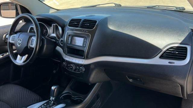 Photo of 2017 Billet Clearcoat Dodge Journey