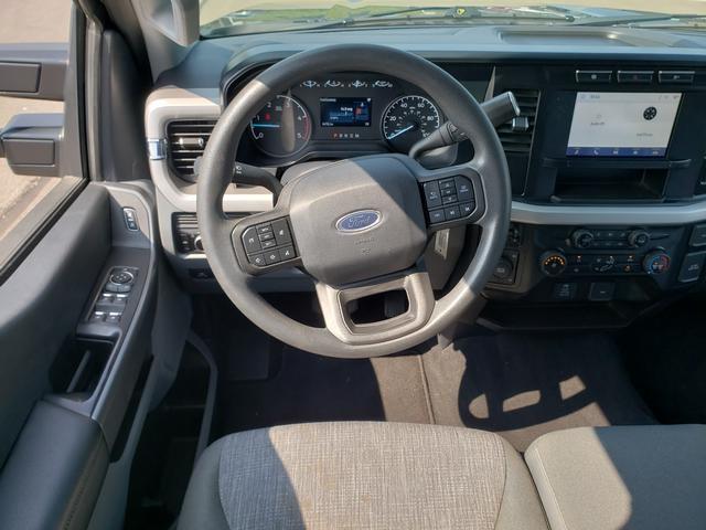 Photo of 2024 Gray Metallic Ford F-250