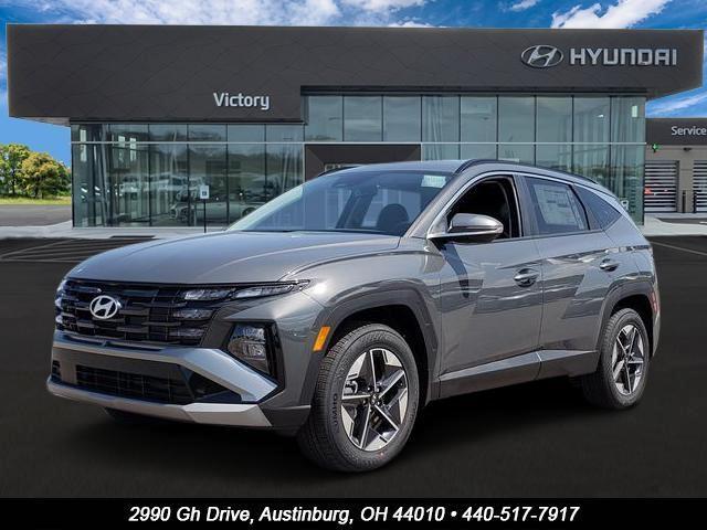 Photo of 2025 Gray Hyundai TUCSON