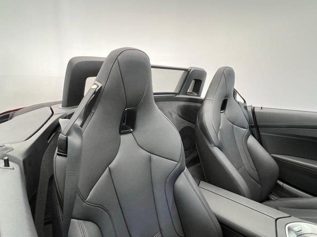 Photo of 2025 Red Metallic BMW Z4