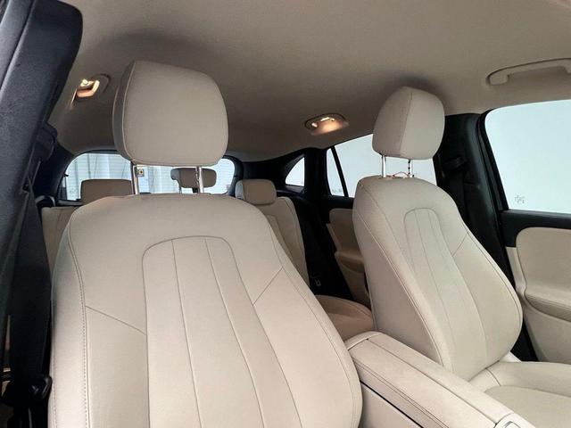 Photo of 2023 Night Black Mercedes-Benz GLA 250