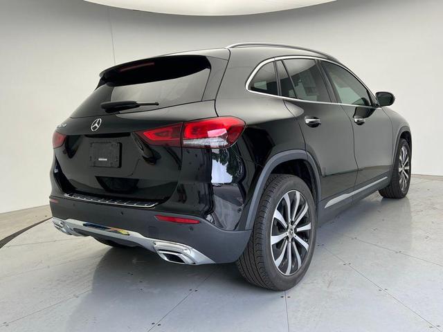 Photo of 2023 Night Black Mercedes-Benz GLA 250