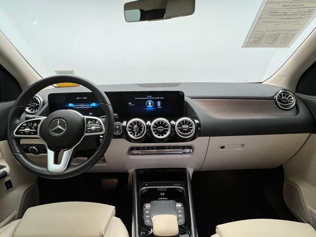 Photo of 2023 Night Black Mercedes-Benz GLA 250