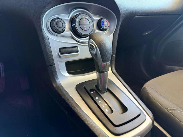 Photo of 2017 Magnetic Metallic Ford Fiesta