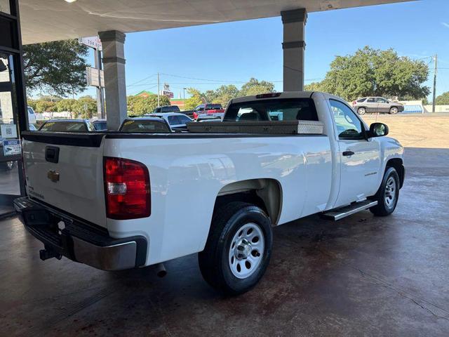Photo of 2013 Summit White Chevrolet Silverado 1500