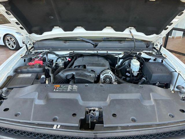 Photo of 2013 Summit White Chevrolet Silverado 1500