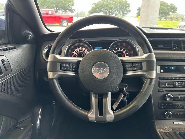 Photo of 2013 Blue Ford Mustang