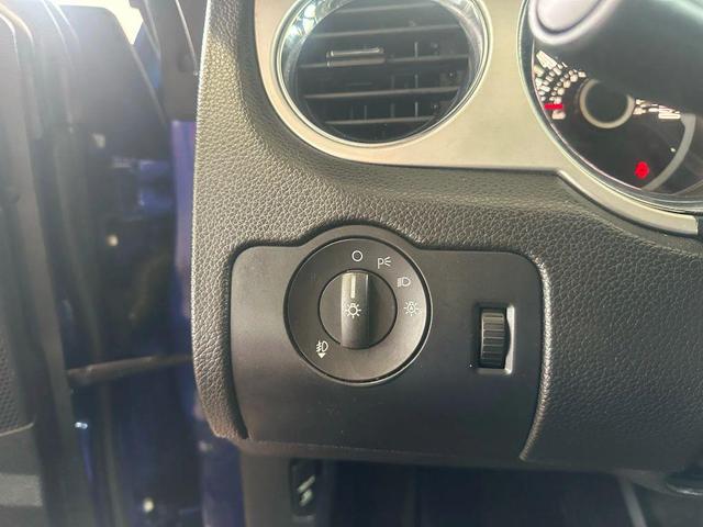 Photo of 2013 Blue Ford Mustang