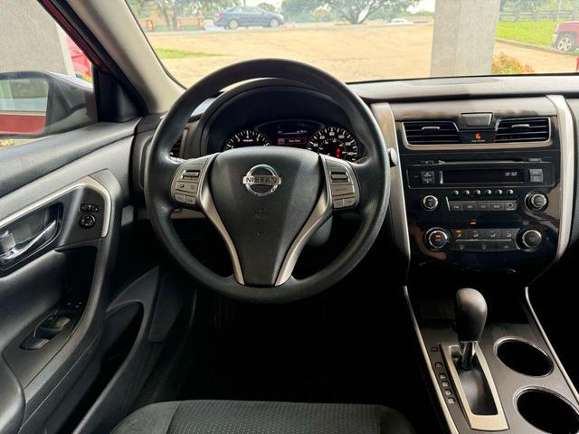 Photo of 2015 Cayenne Red Nissan Altima