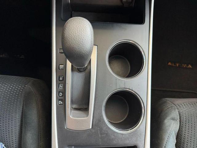 Photo of 2015 Cayenne Red Nissan Altima