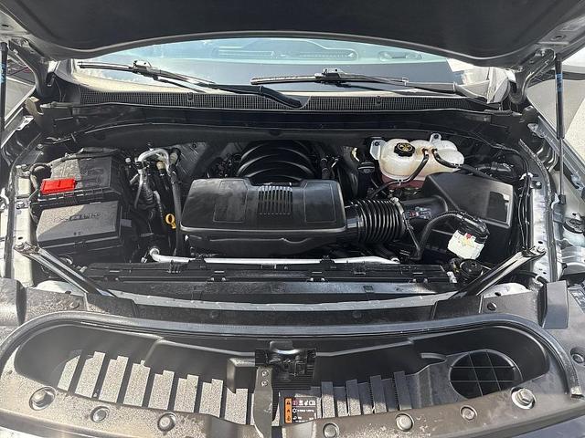 Photo of 2023 Gray Chevrolet Suburban