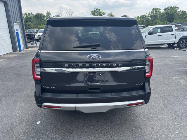 Photo of 2024 Dark Matter Gray Metallic Ford Expedition Max