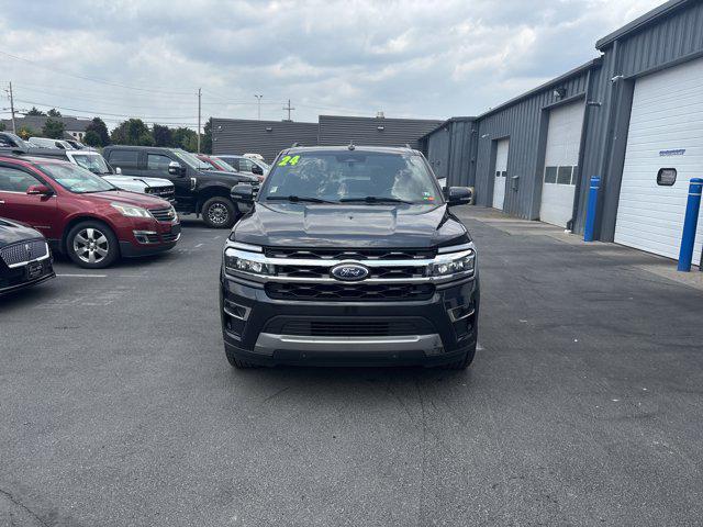 Photo of 2024 Dark Matter Gray Metallic Ford Expedition Max