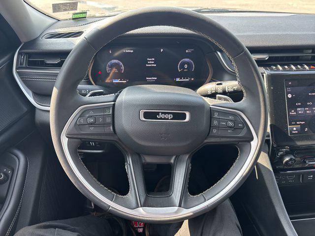Photo of 2023 Baltic Gray Metallic Clearcoat Jeep Grand Cherokee L