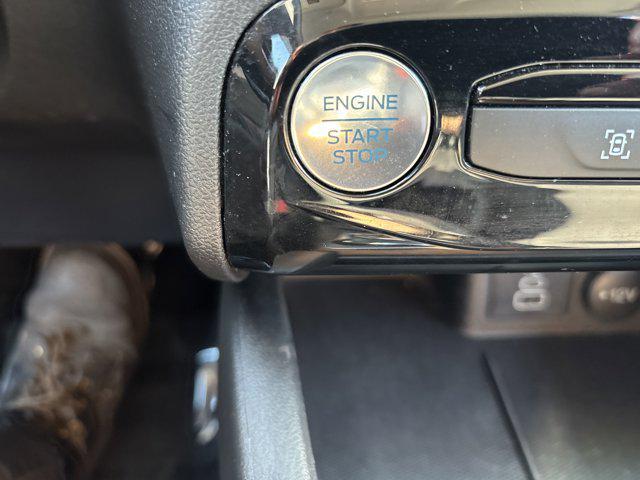 Photo of 2024 Carbonized Gray Metallic Ford Escape