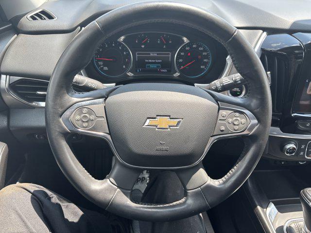 Photo of 2018 Graphite Metallic Chevrolet Traverse